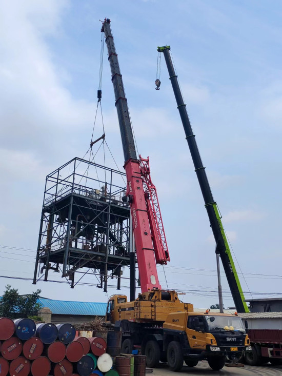 福爾化工廠(chǎng)吊裝設(shè)備